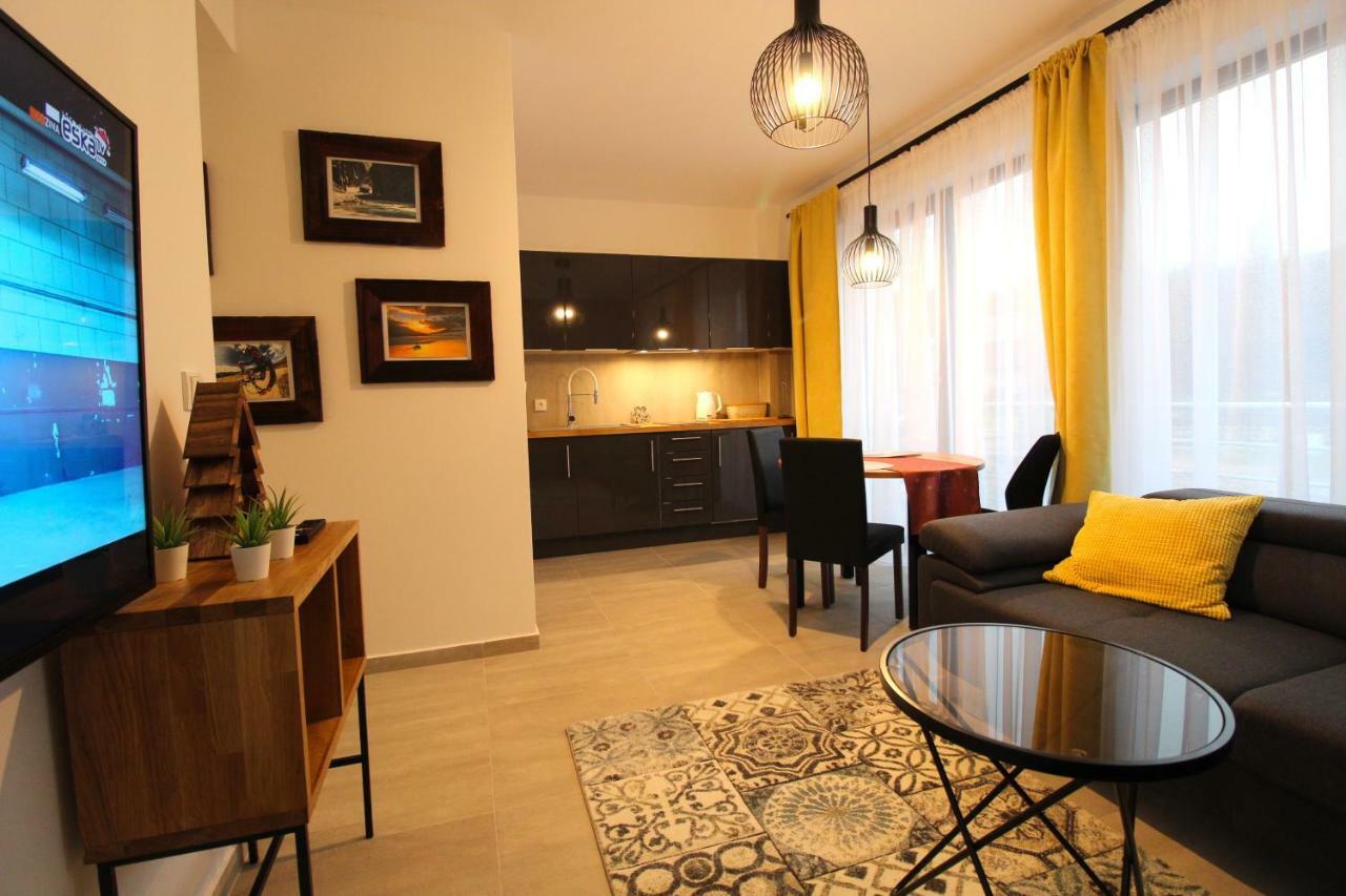 Apartamenty 11-Go 26 I 22 Listopada By Royal Aparts Świeradów-Zdrój Екстериор снимка